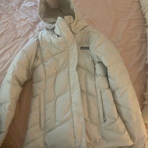White Patagonia down with it jacket, women’s size medium
